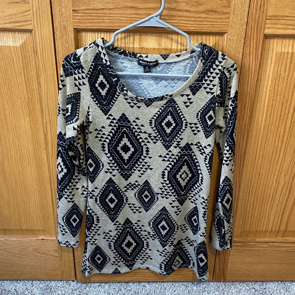 Women’s Aztec top